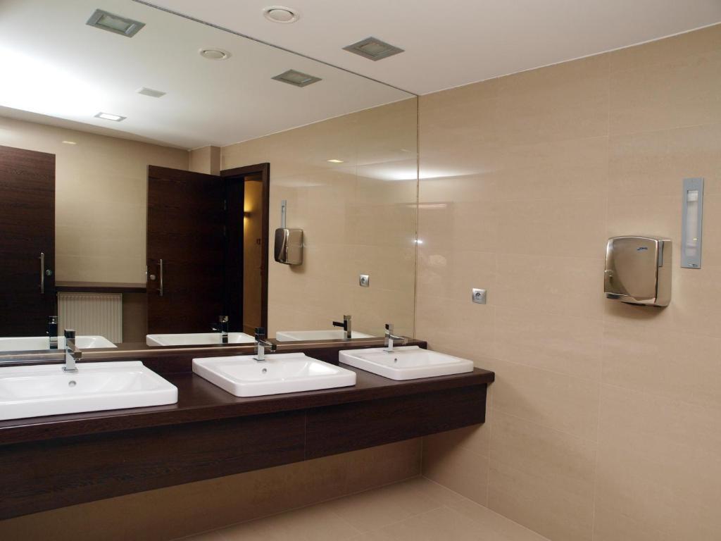 Hotel Budweis Екстериор снимка